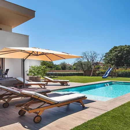 Modern In Villa